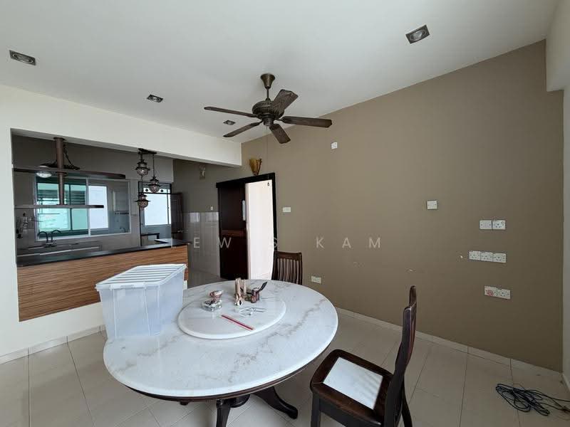 Kondominium untuk Dijual di Straits Regency - Lewis Kam - Kitchen - PropertyGuru.com.my