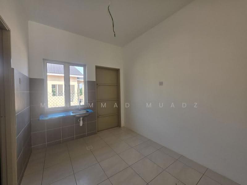 1-storey Terraced House for Sale in Hulu Kuantan (Pahang) - Muhammad Muadz - Kitchen - PropertyGuru.com.my