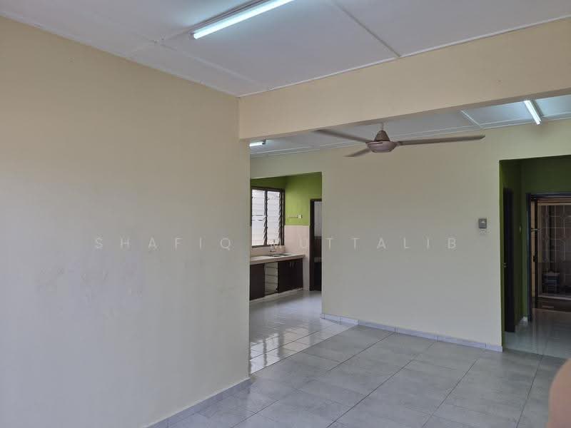 Apartment for Rent at Vista Pinggiran Apartment - Shafiq Muttalib - Kitchen - PropertyGuru.com.my