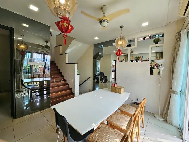 2.5-storey Terraced House for Sale in Kajang (Selangor) - Janice Lau - Dining Room - PropertyGuru.com.my