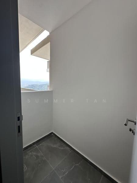 Pangsapuri untuk Dijual di Sfera - Summer Tan - Balcony - PropertyGuru.com.my