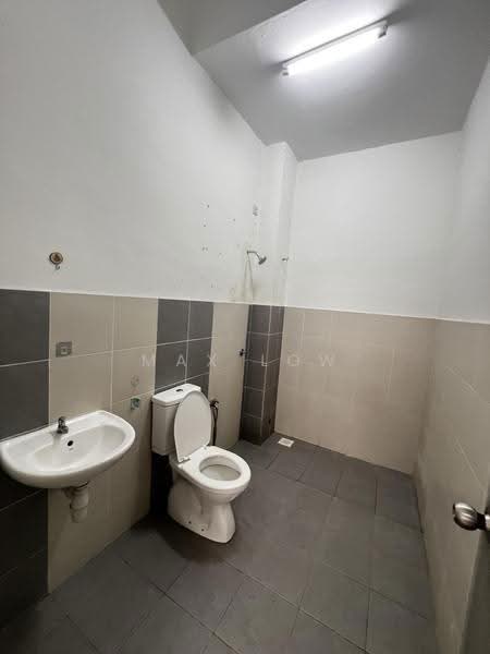 2-storey Terraced House for Sale in Kota Warisan (Sepang) - Max Low - Bathroom - PropertyGuru.com.my