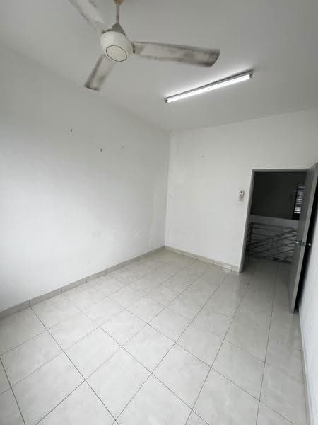 2-storey Terraced House for Sale in Kota Warisan (Sepang) - Max Low - Interior - PropertyGuru.com.my