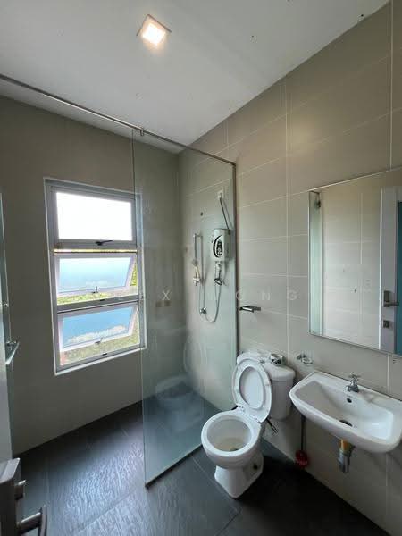 Bungalow House for Sale in Taman Equine (Seri Kembangan) - Alex Wong - Bathroom - PropertyGuru.com.my