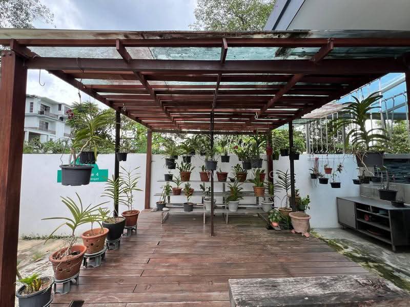 Bungalow House for Sale in Taman Equine (Seri Kembangan) - Alex Wong - Garden - PropertyGuru.com.my