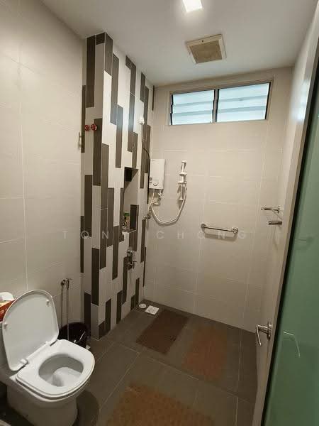 Rumah Berkembar untuk Dijual di Taman Sutera Utama (Skudai) - Tony Chong - PropertyGuru.com.my