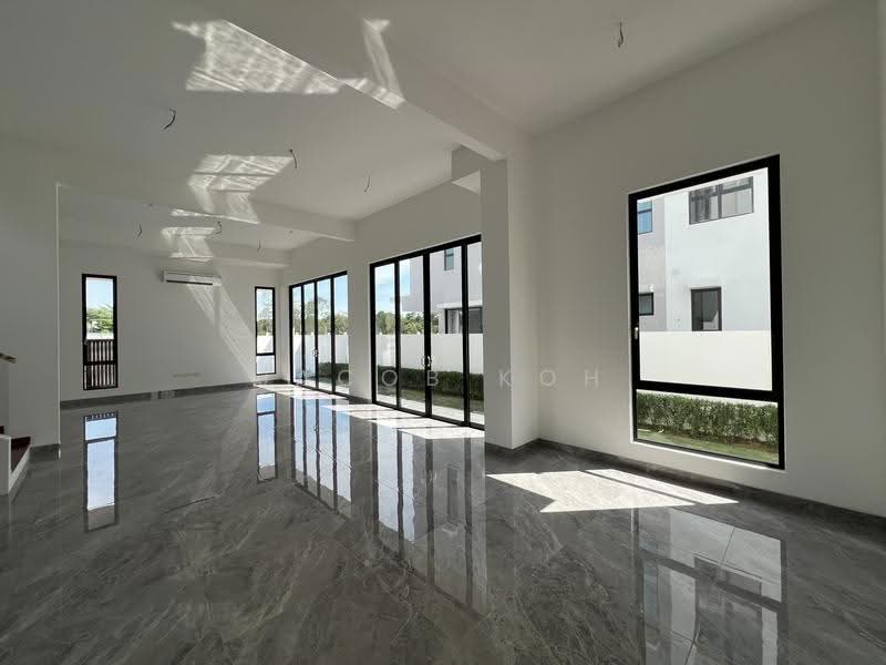 Rumah Banglo untuk Dijual di Iskandar Puteri (Nusajaya) (Johor) - Jacob Koh - Living Room - PropertyGuru.com.my
