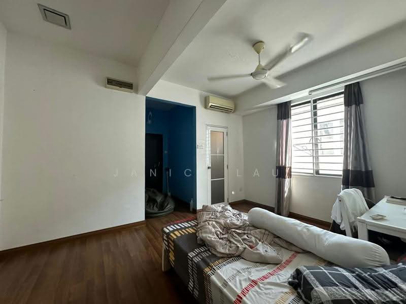Rumah Berkembar untuk Dijual di Bandar Mahkota Cheras (Cheras) - Janice Lau - Bedroom - PropertyGuru.com.my