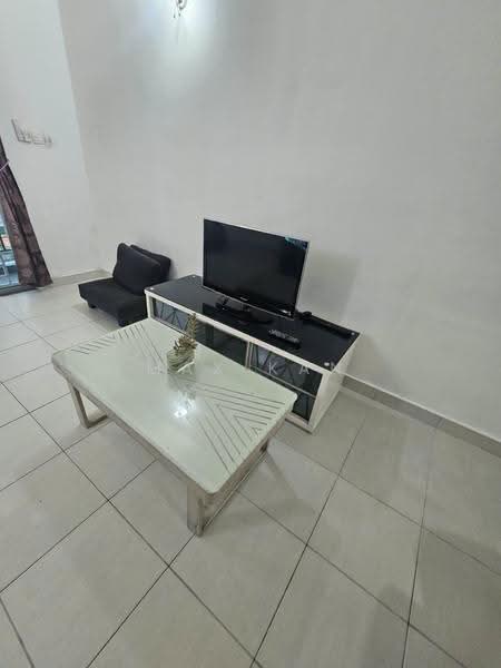 Kediaman Servis untuk Disewa di Tebrau City Residences - Max Kan - Living Room - PropertyGuru.com.my