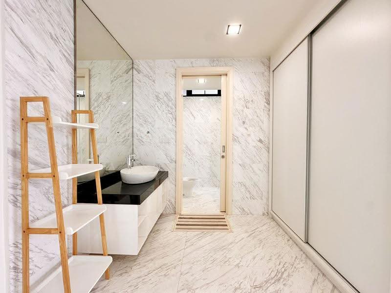 Kondominium untuk Dijual di Setia V Residences - Allen Yeoh - Bathroom - PropertyGuru.com.my