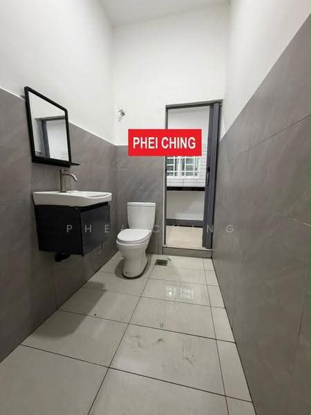 Bungalow House for Sale in Taman Markisah (Bukit Mertajam) - Phei Ching - Bathroom - PropertyGuru.com.my