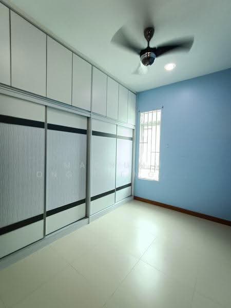 3-storey Terraced House for Sale in Jelutong (Penang) - Magnumm Ong Theng Shen - Bedroom - PropertyGuru.com.my