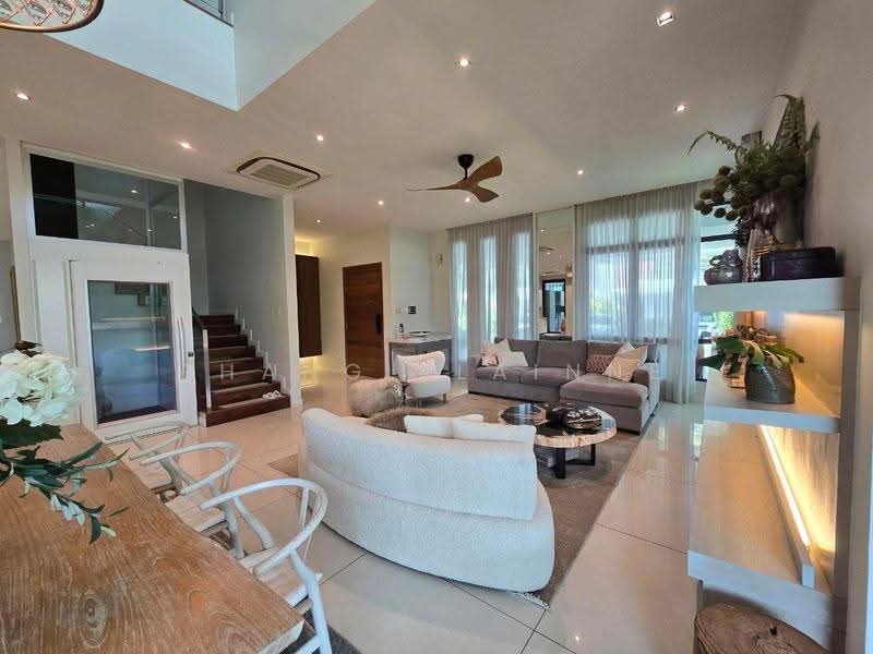 Semi-Detached House for Sale in Johor Bahru (Johor) - Phang Elainne - Living Room - PropertyGuru.com.my