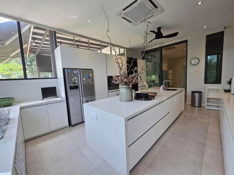 Semi-Detached House for Sale in Johor Bahru (Johor) - Phang Elainne - PropertyGuru.com.my