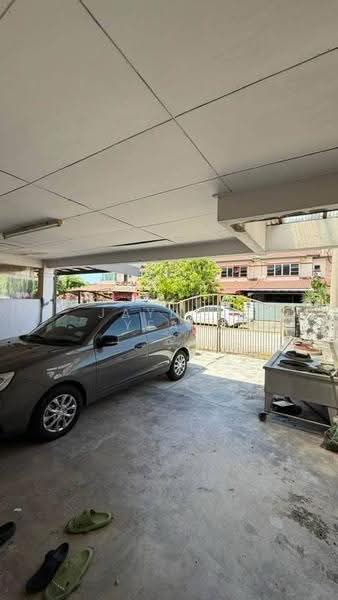 Rumah Teres 2-Tingkat untuk Dijual di Bercham (Ipoh) - Jayden Yeap - Car Park - PropertyGuru.com.my