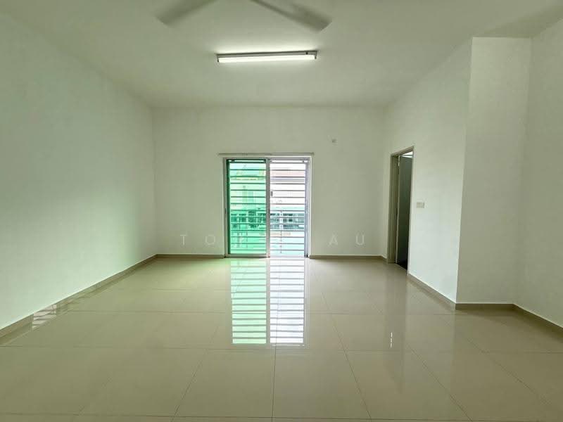 2-storey Terraced House for Sale in Bandar Sri Sendayan (Negeri Sembilan) - Tony Lau - Living Room - PropertyGuru.com.my