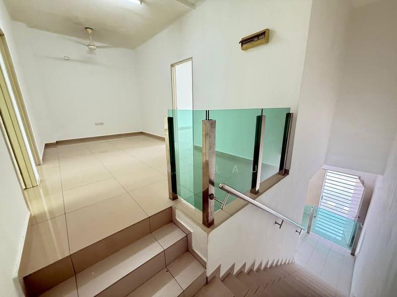 2-storey Terraced House for Sale in Bandar Sri Sendayan (Negeri Sembilan) - Tony Lau - Interior - PropertyGuru.com.my