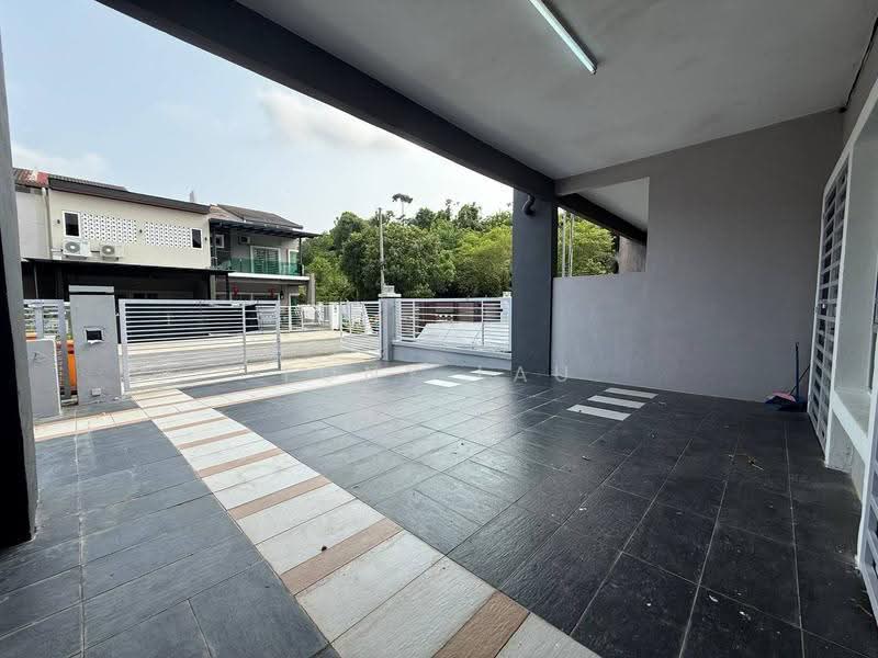 2-storey Terraced House for Sale in Bandar Sri Sendayan (Negeri Sembilan) - Tony Lau - Exterior - PropertyGuru.com.my