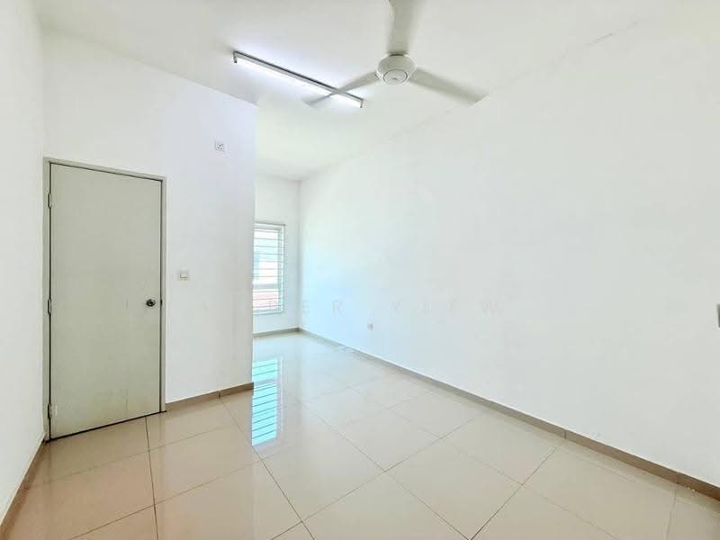 2-storey Terraced House for Sale in Bandar Sri Sendayan (Negeri Sembilan) - Amber Yiew - Interior - PropertyGuru.com.my