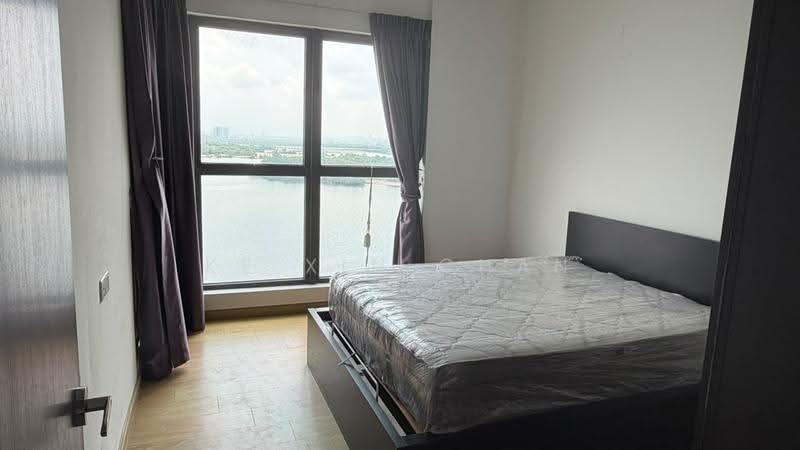 Condominium for Rent at Royal Strand @ Country Garden Danga Bay - Ke Xin Chan - Bedroom - PropertyGuru.com.my
