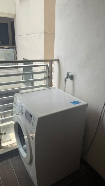 Condominium for Rent at Royal Strand @ Country Garden Danga Bay - Ke Xin Chan - Balcony - PropertyGuru.com.my