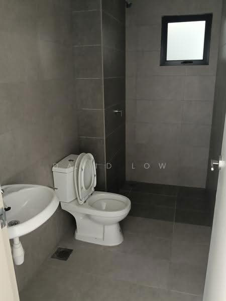 Kondominium untuk Disewa di Taman Scientex Rawang - David Low - Bathroom - PropertyGuru.com.my