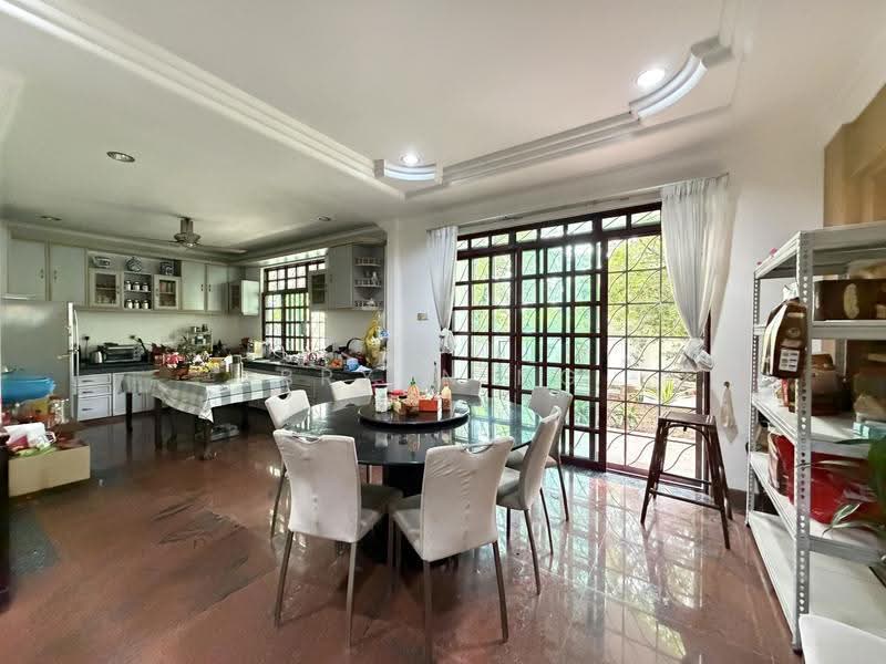 Rumah Banglo untuk Dijual di Kota Damansara (Selangor) - Bryan Ng - Kitchen - PropertyGuru.com.my