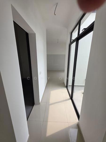 Rumah Teres 2-Tingkat untuk Dijual di Eco Botanic 2 (Iskandar Puteri (Nusajaya)) - Cony Ong - Corridor - PropertyGuru.com.my