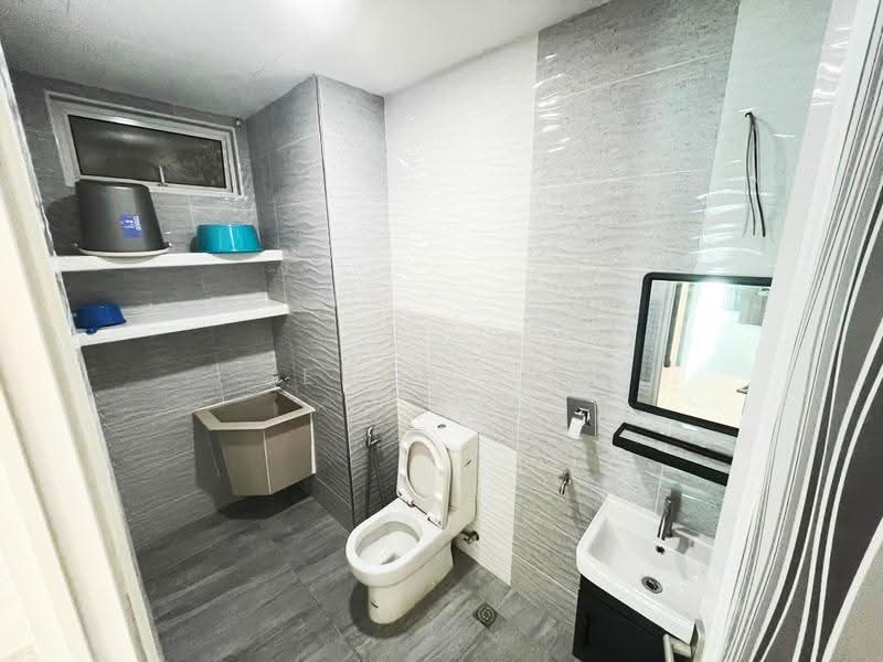 Service Residence for Rent at Straits Garden Residence - Jerry Tan - Bathroom - PropertyGuru.com.my