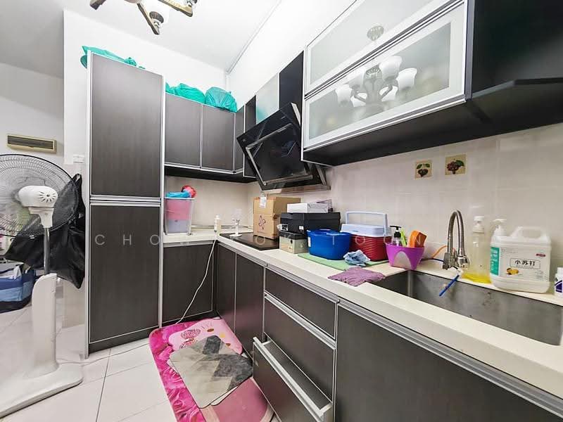 Kediaman Servis untuk Disewa di Koi Kinrara - Chow Kok Toong - Kitchen - PropertyGuru.com.my