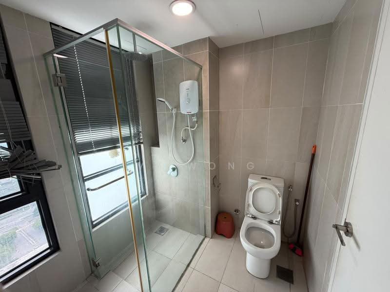 Service Residence for Rent at Eclipse Residence @ Pan'gaea - Ivy Wong - Bathroom - PropertyGuru.com.my