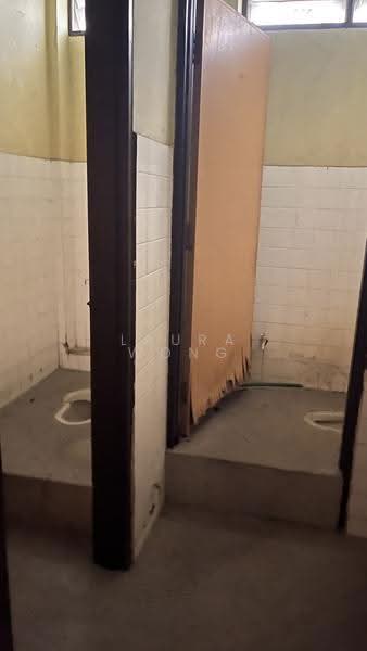 Shop for Rent in Seremban City Centre (Seremban) - Laura Wong - Bathroom - PropertyGuru.com.my