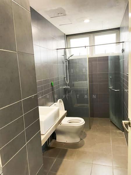 Condominium for Rent at The Loft @ Southbay City - Jerry Tan - Bathroom - PropertyGuru.com.my