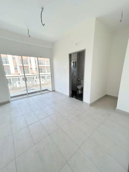 3-storey Terraced House for Rent in Taman Sri Manja (Petaling Jaya) - Brandon Chia - Living Room - PropertyGuru.com.my