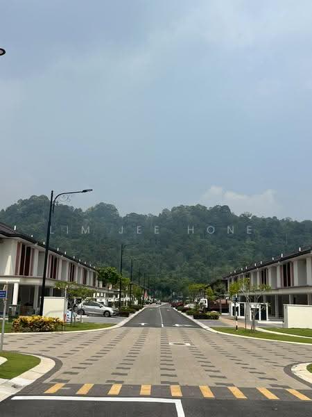2-storey Terraced House for Sale in Kepong (Kuala Lumpur) - Lim Jee Hone - Exterior - PropertyGuru.com.my