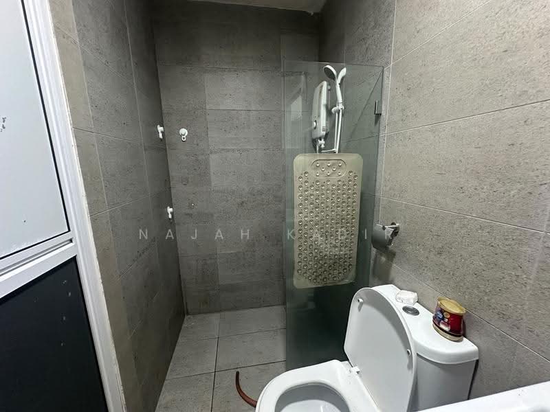 Service Residence for Rent at Kenwingston Square Garden - Najah Kadir - PropertyGuru.com.my