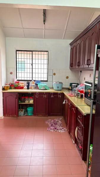 Rumah Teres 1.5-Tingkat untuk Dijual di Taman Molek (Johor Bahru) - Nathan Chan - Kitchen - PropertyGuru.com.my