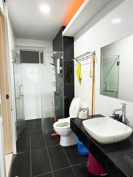 Condominium for Rent at The Clovers - Jerry Tan - Bathroom - PropertyGuru.com.my