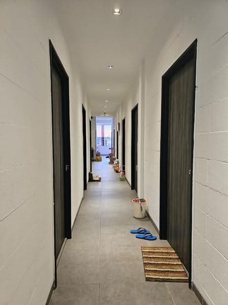Shop / Office for Sale in Kelana Jaya (Petaling Jaya) - FC Wong - Corridor - PropertyGuru.com.my