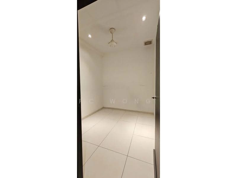 Shop / Office for Sale in Kelana Jaya (Petaling Jaya) - FC Wong - Interior - PropertyGuru.com.my