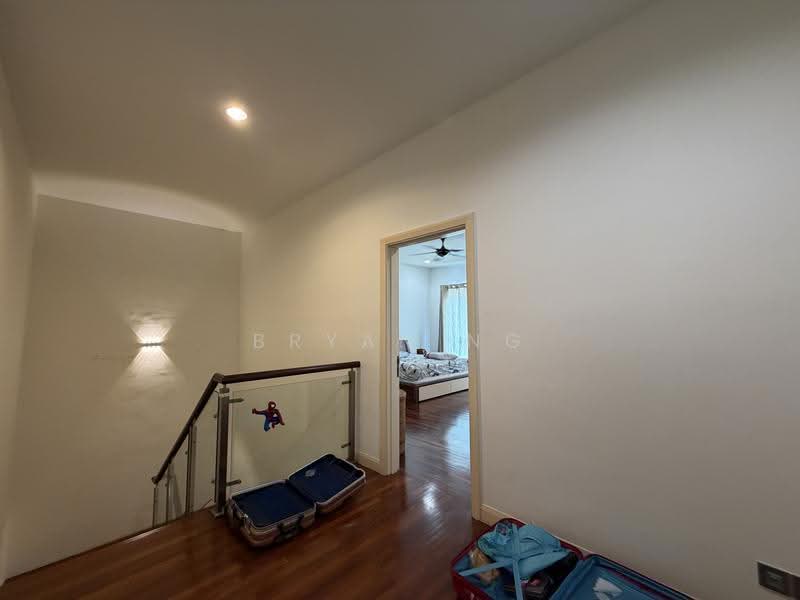 Rumah Teres 3-Tingkat untuk Dijual di Taman Taming Indah 2 (Bandar Sungai Long) - Bryan Ng - Bedroom - PropertyGuru.com.my
