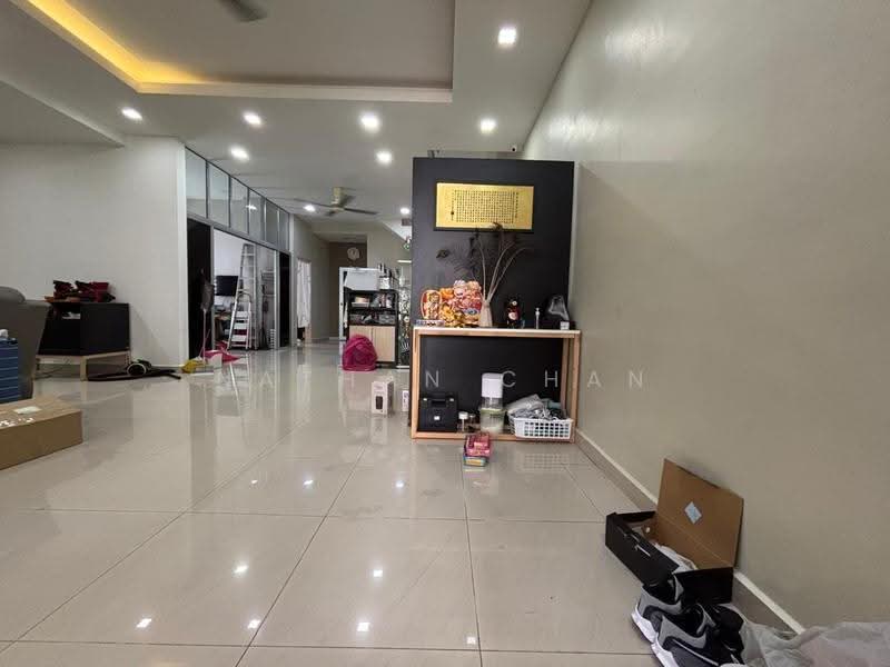 2-storey Terraced House for Sale in Taman Kulai (Kulai) - Nathan Chan - Living Room - PropertyGuru.com.my