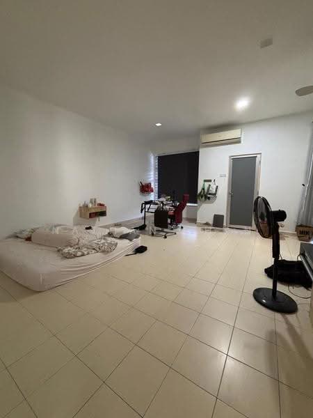 2-storey Terraced House for Sale in Taman Kulai (Kulai) - Nathan Chan - Study - PropertyGuru.com.my