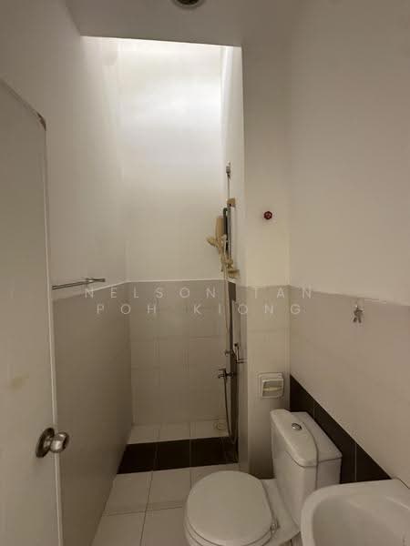 2-storey Terraced House for Rent in Setia Tropika (Johor Bahru) - Nelson Tan Poh Kiong - Bathroom - PropertyGuru.com.my