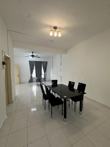 2-storey Terraced House for Rent in Setia Tropika (Johor Bahru) - Nelson Tan Poh Kiong - Dining Room - PropertyGuru.com.my