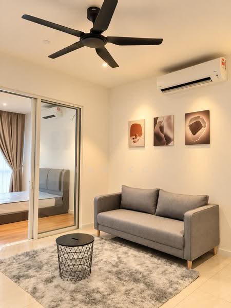 Kediaman Servis untuk Dijual di Quill Residence - Jean Koh - Living Room - PropertyGuru.com.my