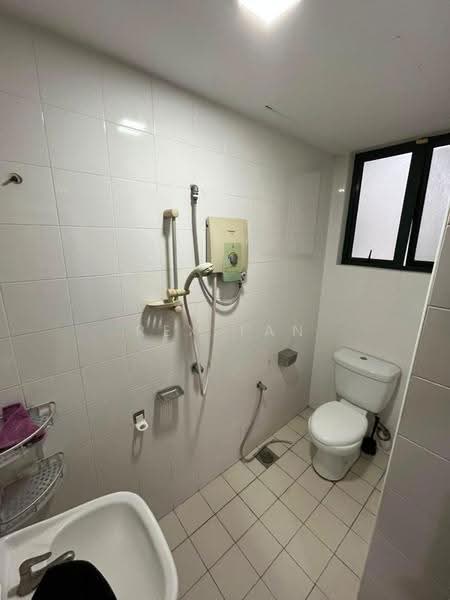 Kondominium untuk Disewa di Nadia Parkfront - Rex Tan - Bathroom - PropertyGuru.com.my