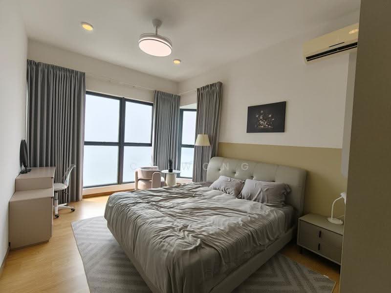 Kondominium untuk Dijual di Kings Bay @ Country Garden Danga Bay - Cx Wong - Bedroom - PropertyGuru.com.my