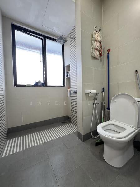 Terraced House for Sale in Bandar Kinrara Seksyen 1 (Bandar Kinrara) - Jayden Lee - Bathroom - PropertyGuru.com.my