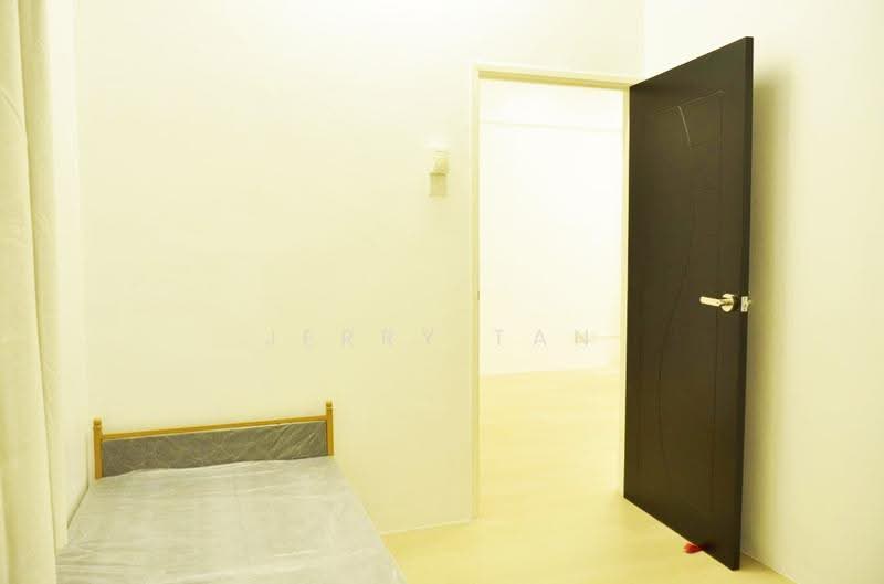 Pangsapuri untuk Disewa di Permai Jaya - Jerry Tan - Bedroom - PropertyGuru.com.my